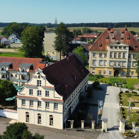 Autenrieder Brauereigasthof Ichenhausen Ngoại thất bức ảnh