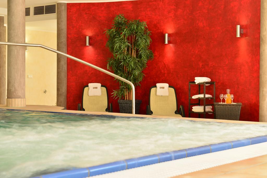 Autenrieder Brauereigasthof Ichenhausen Ngoại thất bức ảnh